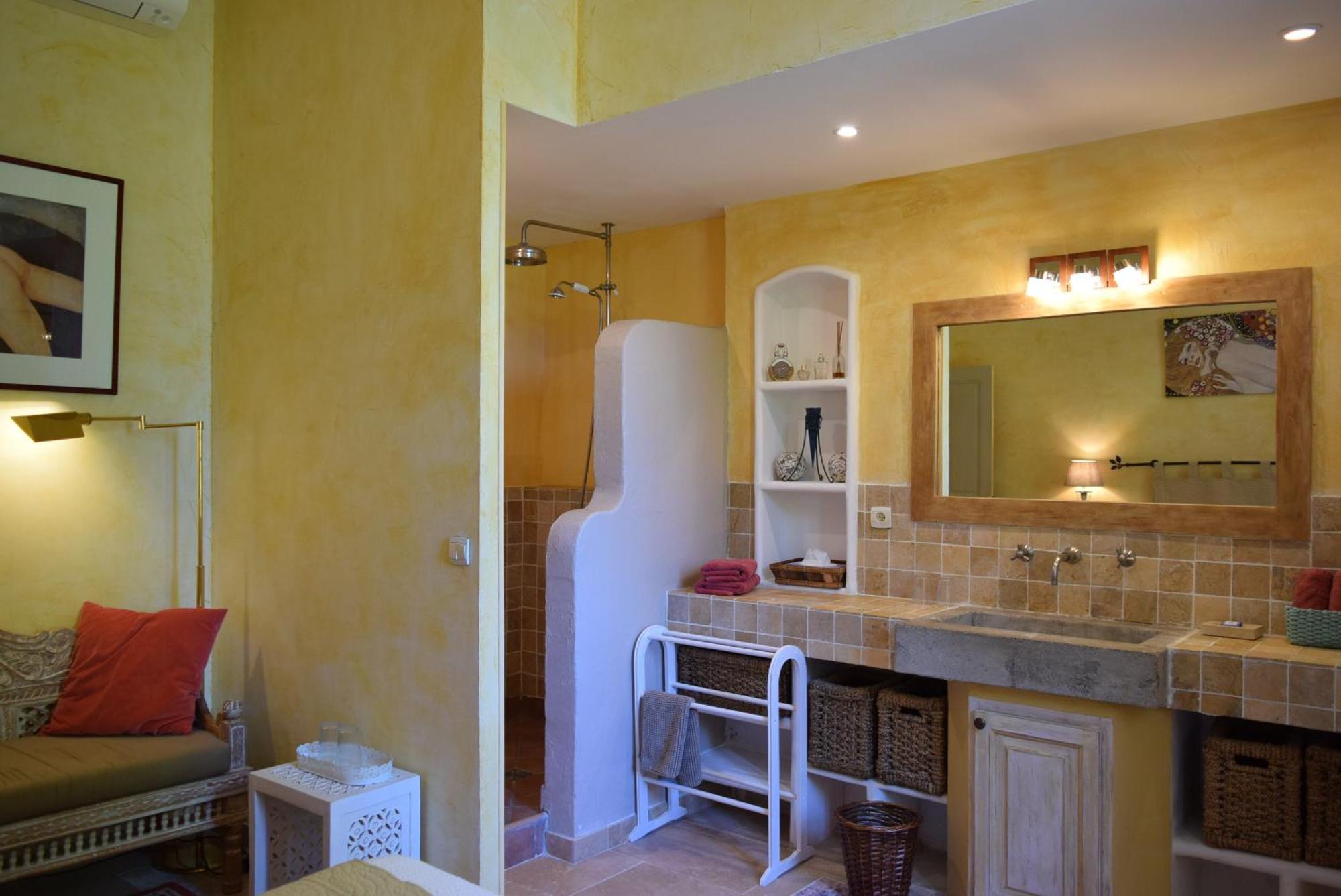 La Bastide Des Amouriers Maison d'hôtes
