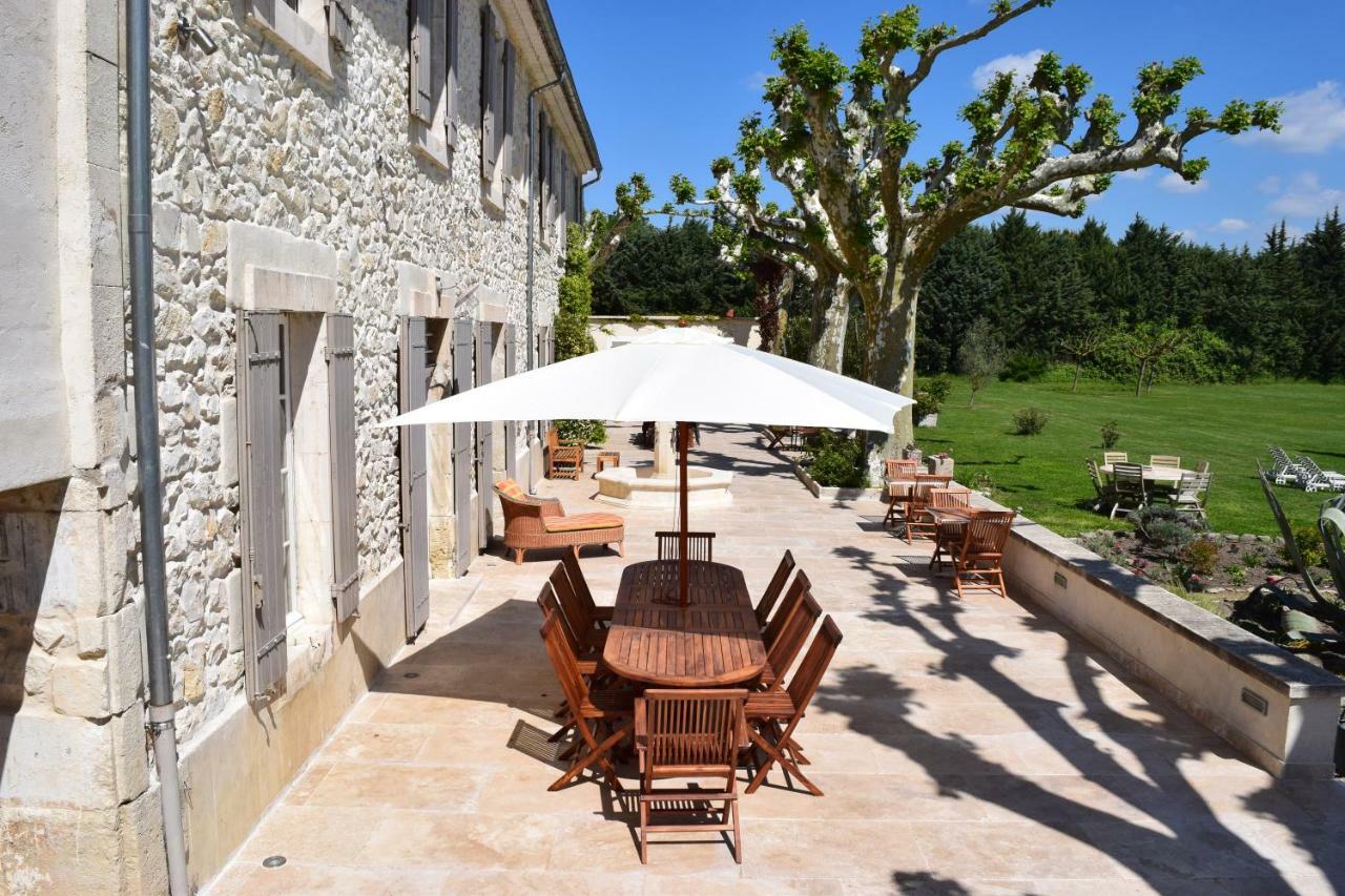 La Bastide Des Amouriers Maison d'hôtes Caumont-sur-Durance